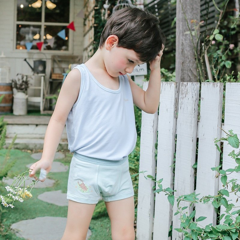 Boys' boxer briefs - walking stag beetle (bud green) - Tops & T-Shirts - Cotton & Hemp Green