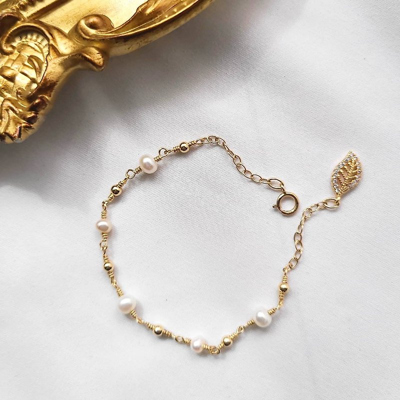 Golden Spike Fruits-Pearl Gold Beads Leaf Bracelet - Bracelets - Other Materials 