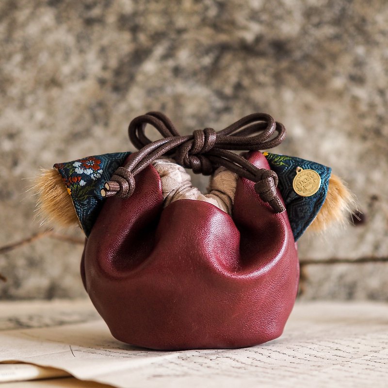 Cat-shaped genuine leather lambskin mini cat ear drawstring pouch (one piece) - Toiletry Bags & Pouches - Genuine Leather Red