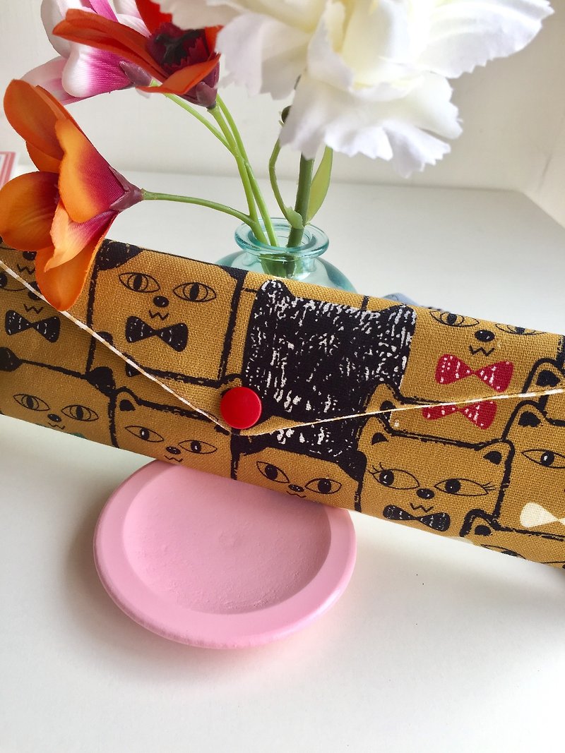 Wen Qingfeng's environmentally friendly chopsticks bag Meow Romance Khaki yellow hand-made tableware bag. Exchange gifts. - Storage - Cotton & Hemp Khaki
