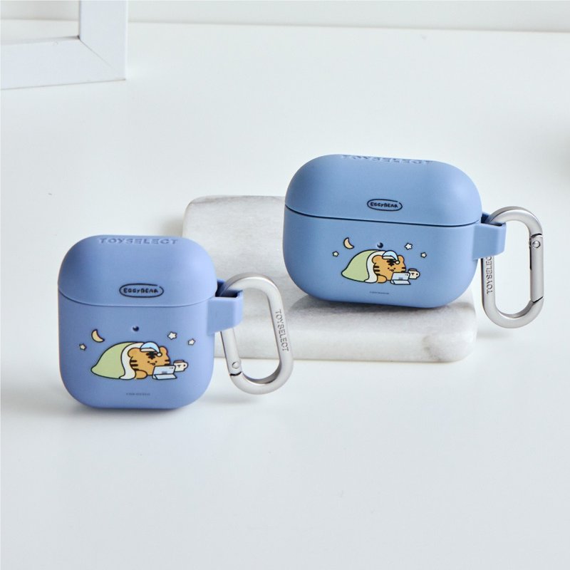 蛋塔熊妹睡前追劇強悍防摔AirPods保護套 - AirPods/耳機保護套 - 塑膠 多色