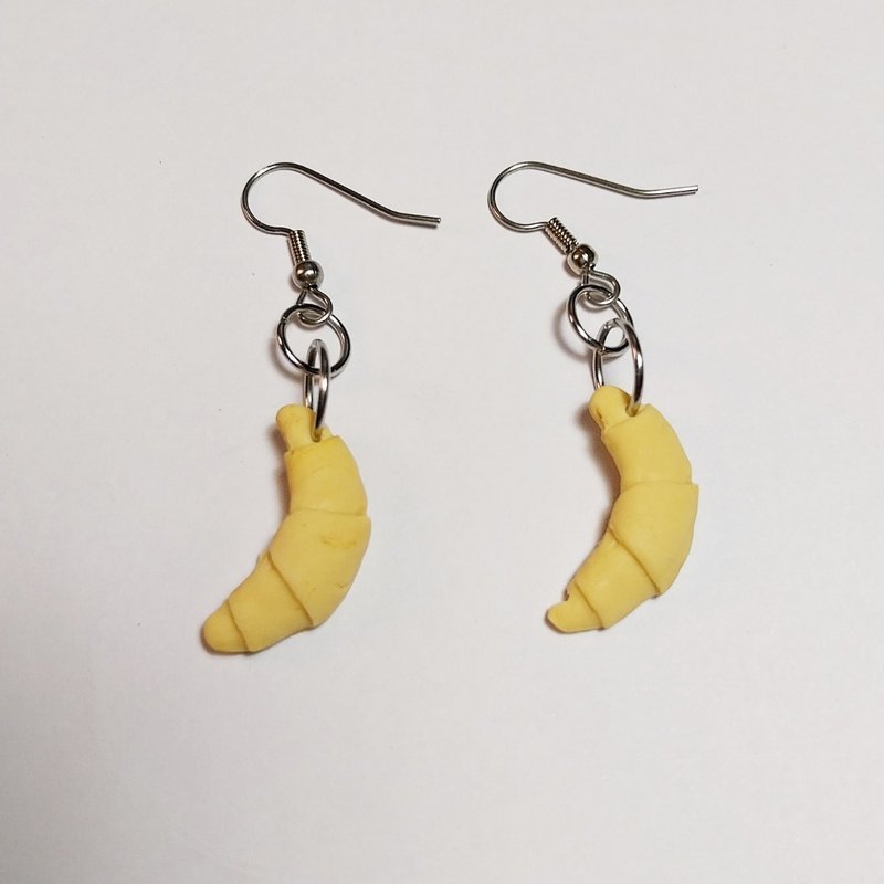 Croissant Bakery Earring Handmade Air Dry Clay Eco Friendly Stainless Hook - 耳環/耳夾/耳骨夾 - 黏土 黃色