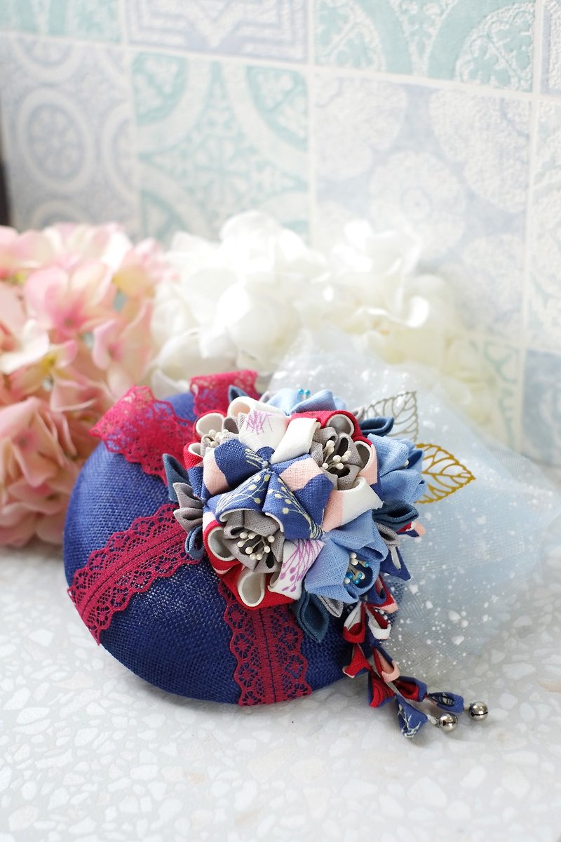 [楊粋スタイル]つまみ手作りの洋風の小さな丸い帽子。花の房（濃い青） - 帽子 - コットン・麻 