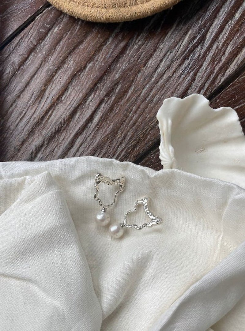 Chevron silver earrings, geometric silver earrings, dangle earrings, boho pearl - Earrings & Clip-ons - Sterling Silver Silver