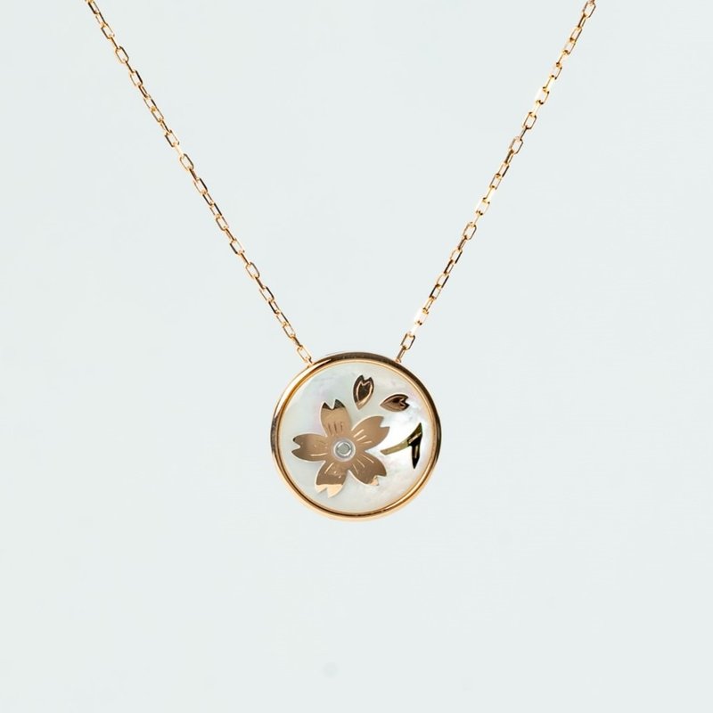 K10PG inlaid cherry blossom pendant - สร้อยคอ - โลหะ สึชมพู