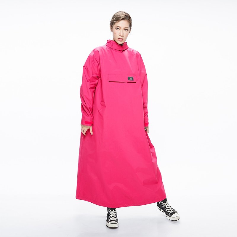 【MORR】嘖嘖新色追加款 PostPosi環保反穿雨衣-炫藜紅 - 雨傘/雨衣 - 聚酯纖維 粉紅色