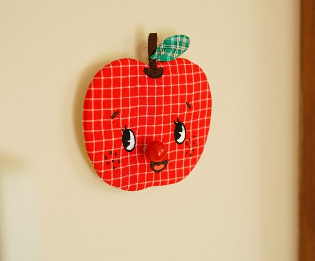 激レア♥️JohnGalliano刺繍装飾ハンチング リンゴフック 2 個 80 年代レトロな昭和フルーツ小さなフック