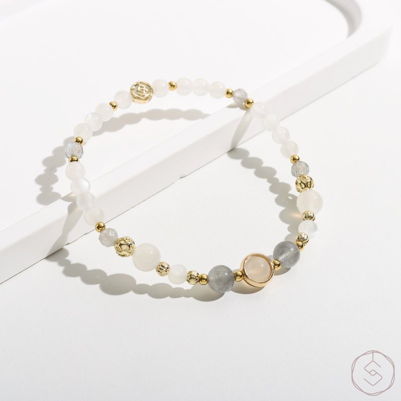 (Sleep + Creativity) Cloud Shadow | Labradorite Moonstone | Natural Crystal Bracelet - Bracelets - Crystal Multicolor