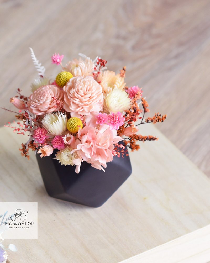Graduation flower gift dry small table flower blessing gift - Dried Flowers & Bouquets - Plants & Flowers Pink