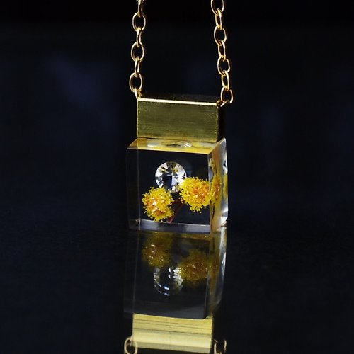 michicusa jewelry ミモザとキュービックジルコニアのプチネックレス レジン 日本設計 mimosa 人工ダイヤモンド