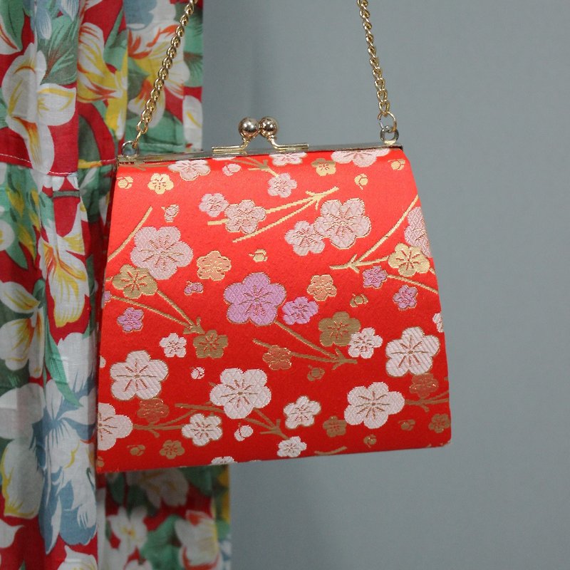 (Vintage) Japanese orange satin plum blossom collocation kimono clutch (birthday gift Valentine's day gift) - Clutch Bags - Other Man-Made Fibers Orange