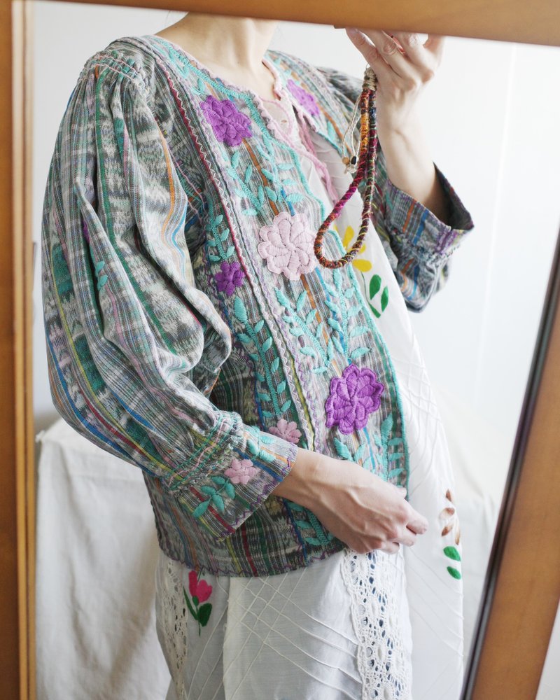 民族逸品 vintage 瓜地馬拉Ikat手織布手工刺繡外套 - 女大衣/外套 - 棉．麻 