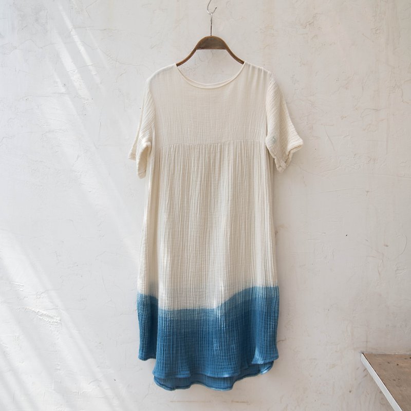 sea wave dress | indigo dyed soft cotton | - ชุดเดรส - ผ้าฝ้าย/ผ้าลินิน สีน้ำเงิน