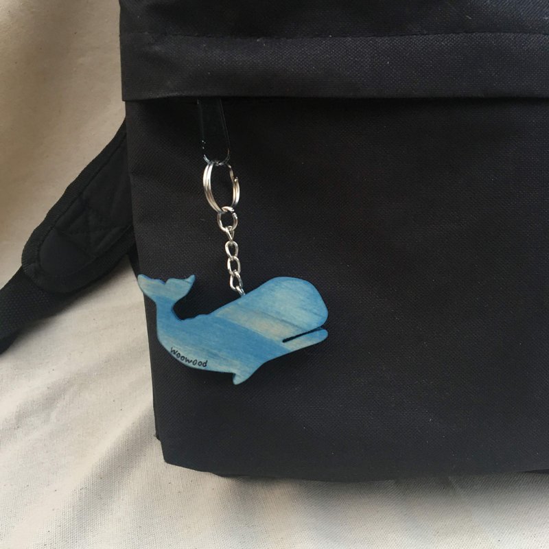 woowood-log key ring-whale - ที่ห้อยกุญแจ - ไม้ สีนำ้ตาล