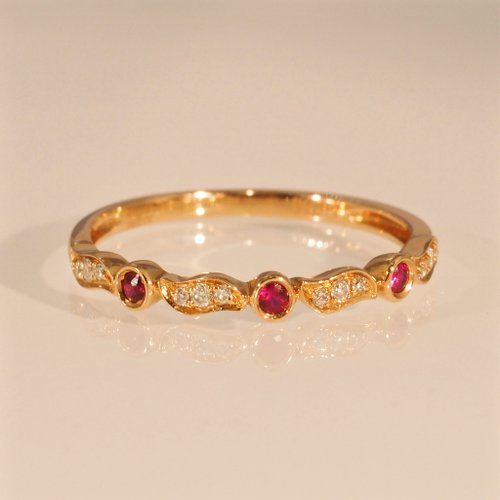 IRIZA Jewellery 18K金紅寶石戒指 The Ruby Kanji Ring in Roseate