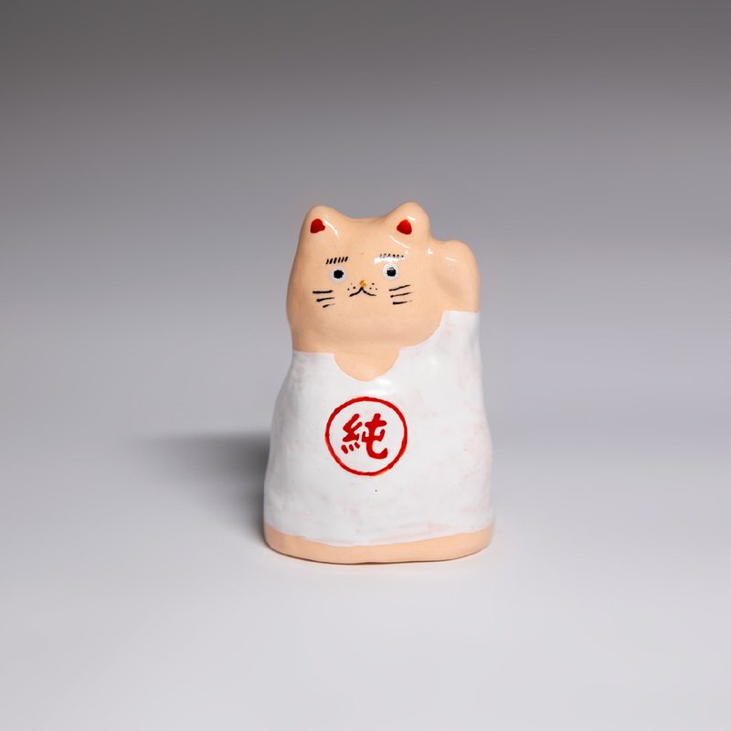 街頭開運招財貓-T恤貓-純 - 擺飾/家飾品 - 陶 白色