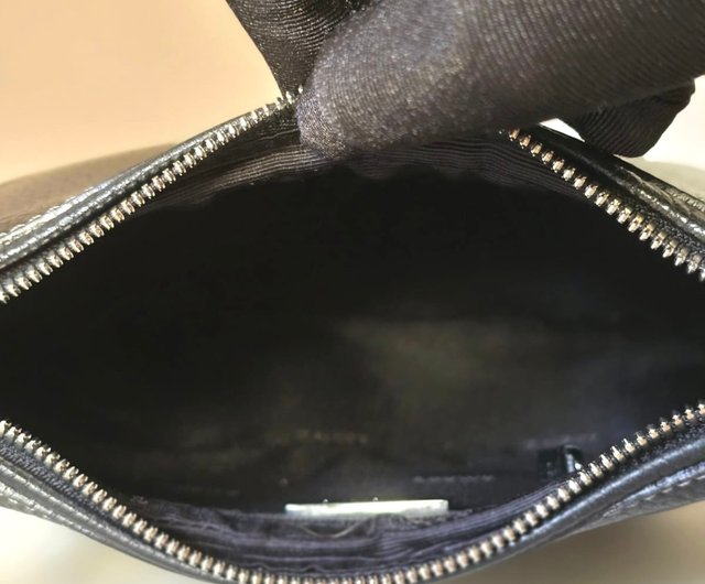 中古品★LOEWE★レザーホーボーバッグ 廃盤中古 ロエベ ハーフムーン ホーボーバッグ サイドバック