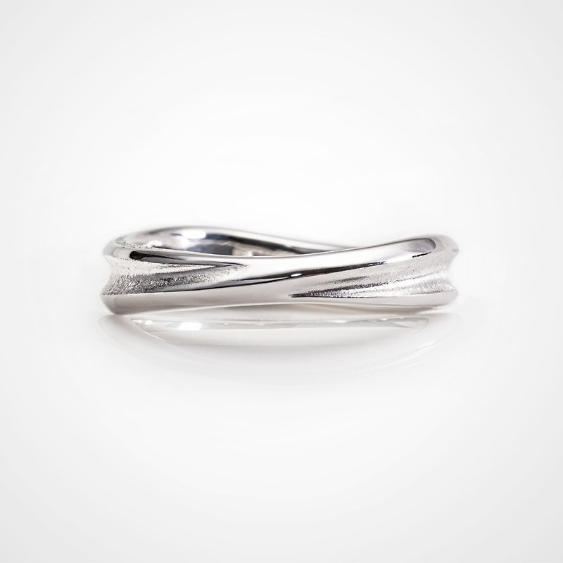 手作りの925スターリングシルバー[彫刻リング]MobiusMöbius-ささいな結婚指輪。バレンタインデーのギフト - リング - スターリングシルバー シルバー