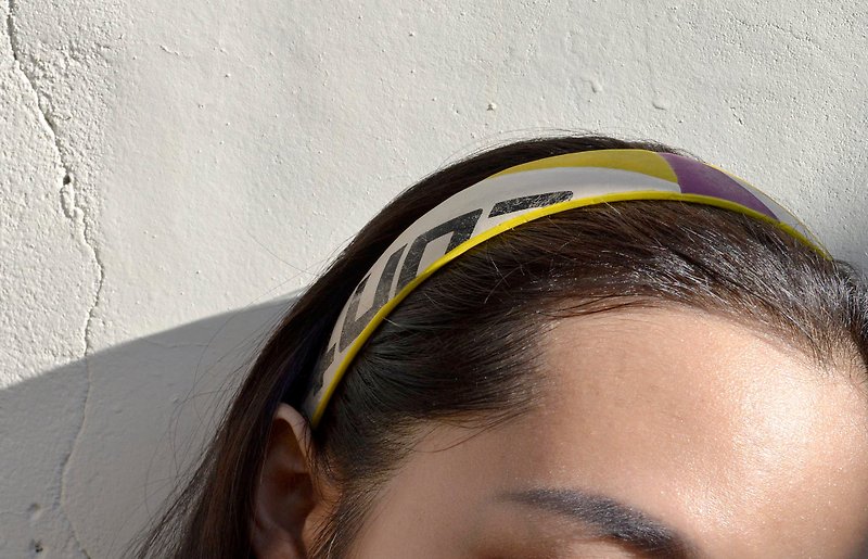 Volleyball x headband / wide version / conti yellow purple white section number 006 - ที่คาดผม - ยาง สีเหลือง