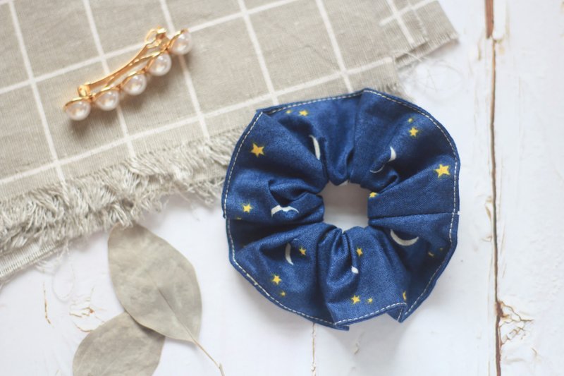 Hand-made hair accessories. Large intestine circle. Star moon sky - Hair Accessories - Cotton & Hemp Blue