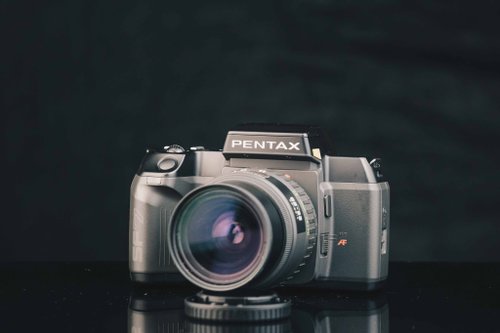 PENTAX SF7  28-80㎜　一眼レフカメラ PENTAX SF7 35 FILM CAMERA w/F ZOOM 28-80 3.5-4.