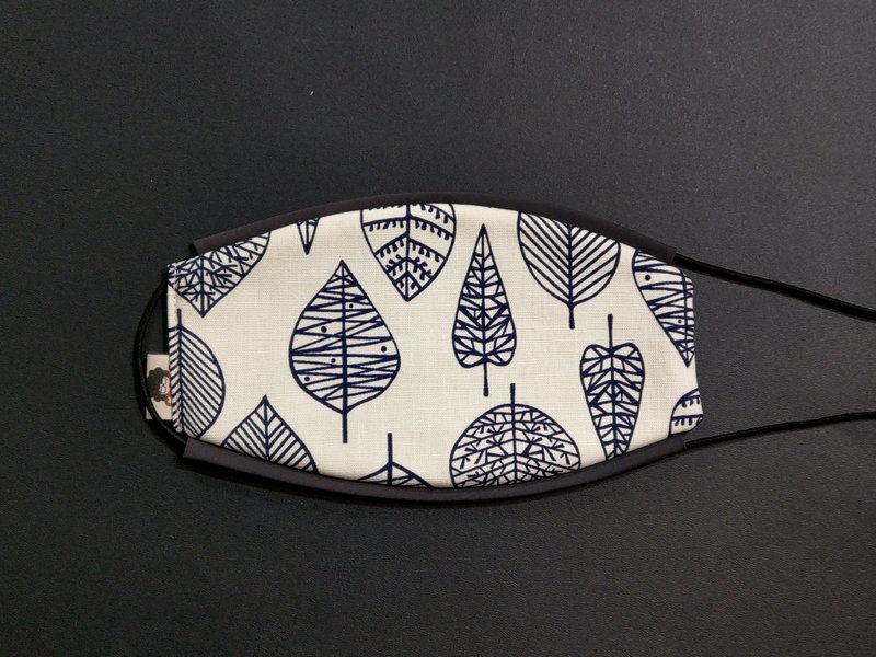 Three-dimensional mask with leaf handmade side strips, pure cotton non-woven fabric, comfortable, breathable and washable - Face Masks - Cotton & Hemp 