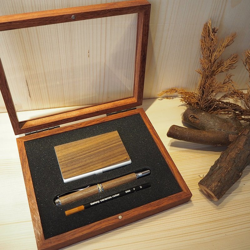 【客製化禮物】【總裁尊皇】胡桃木手工筆+名片盒 禮盒組 - 鋼珠筆 - 木頭 