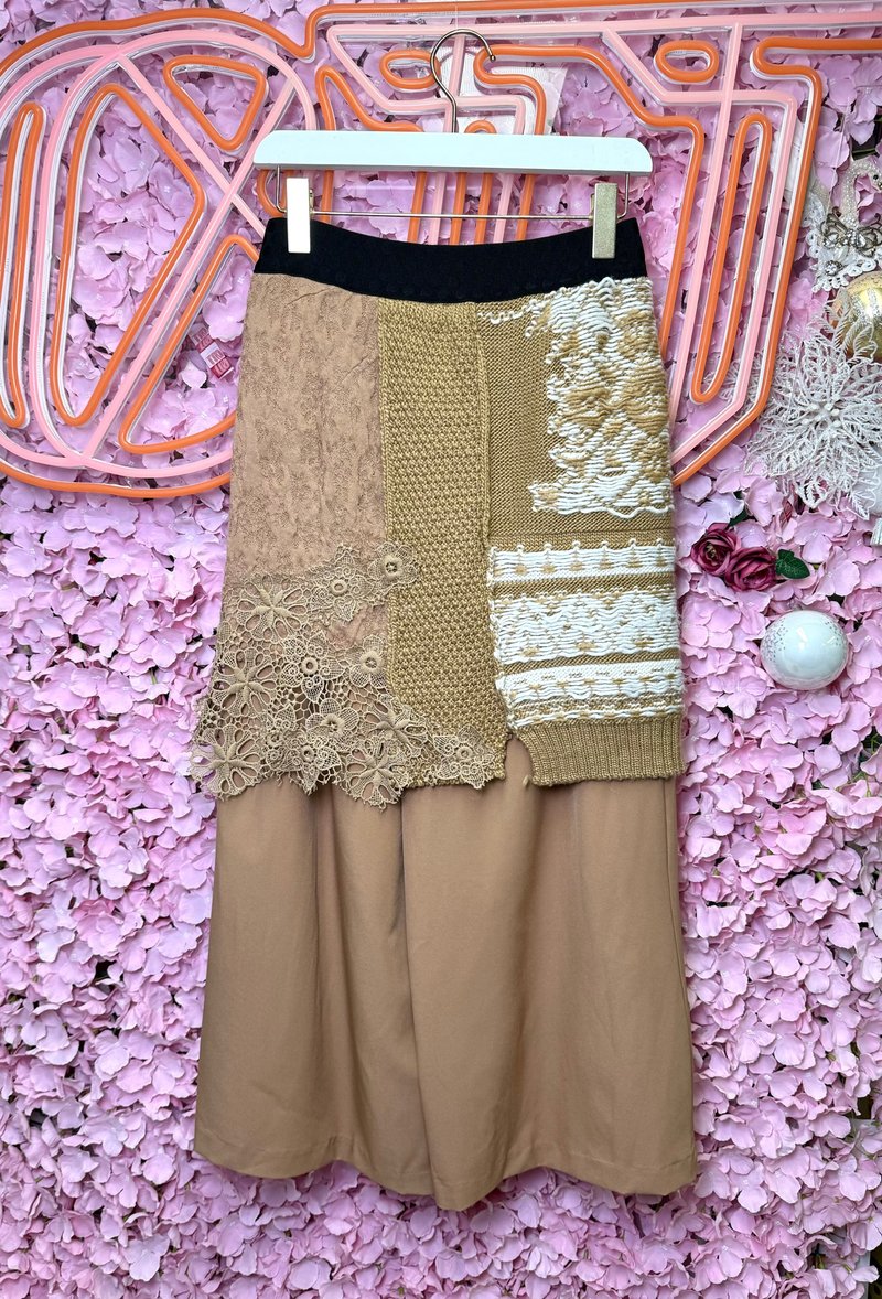 Unique to OTT•Japanese camel and apricot wool woven lace culottes - กางเกงขายาว - ขนแกะ สีกากี