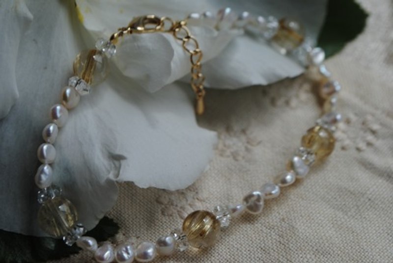 Pinkoi Proxy Purchase - Chamomile honey bracelet - Bracelets - Gemstone 