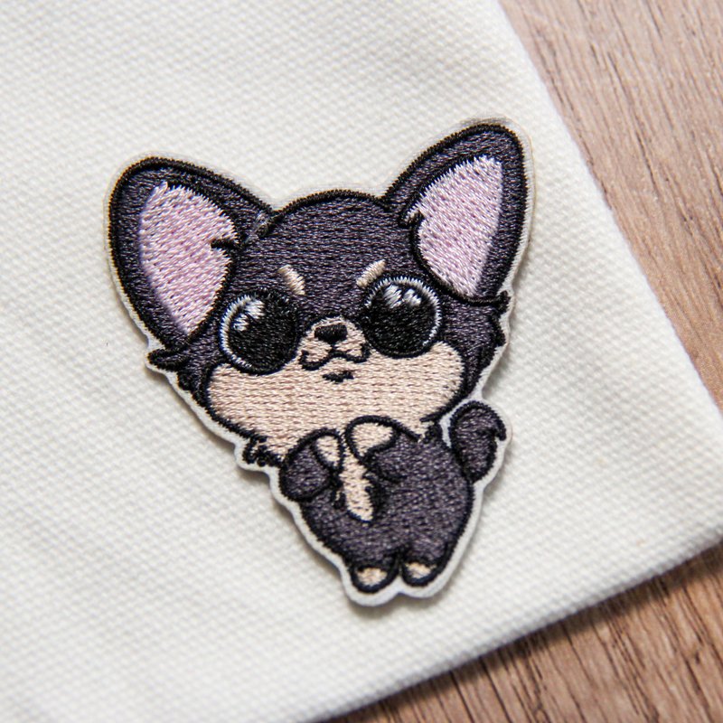 吉娃娃刺繡熨貼 Pawsome Island 原創插畫布貼 熨燙貼 - 徽章/別針 - 繡線 多色