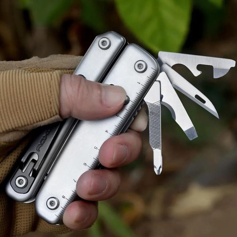 Multitool w/ 20 functions w/ strong pliers, Flint Rod, lockable blades outdoor - ชุดเดินป่า - สแตนเลส 