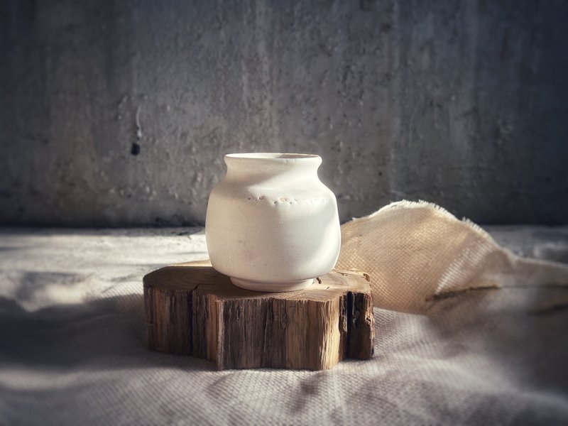 White pottery icing on the table/Undefined tea time - tea cup, pudding jar, small flower pot, pen holder - Pottery & Ceramics - Pottery White