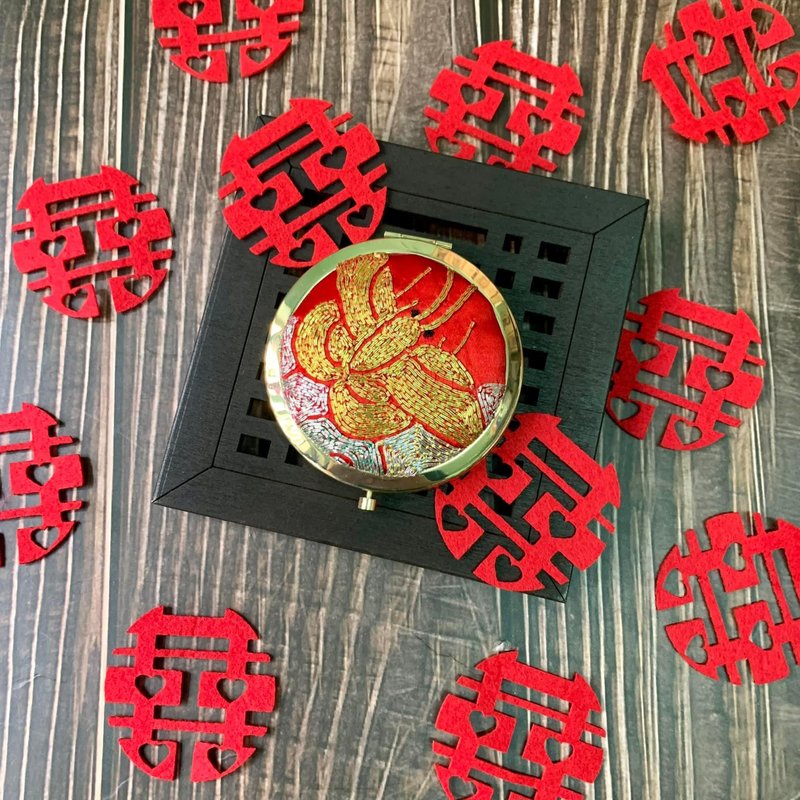 蝴蝶 - 二手裙褂鏡盒 - 其他 - 其他材質 紅色