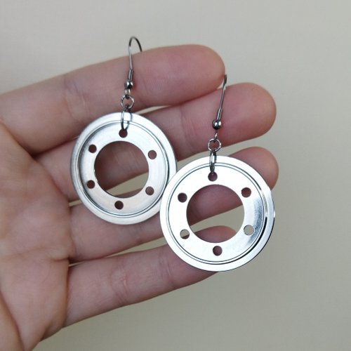 Cyberpunk Jewelry Boutique 圓形技術耳環。 賽博朋克男士耳環。 給極客的禮物