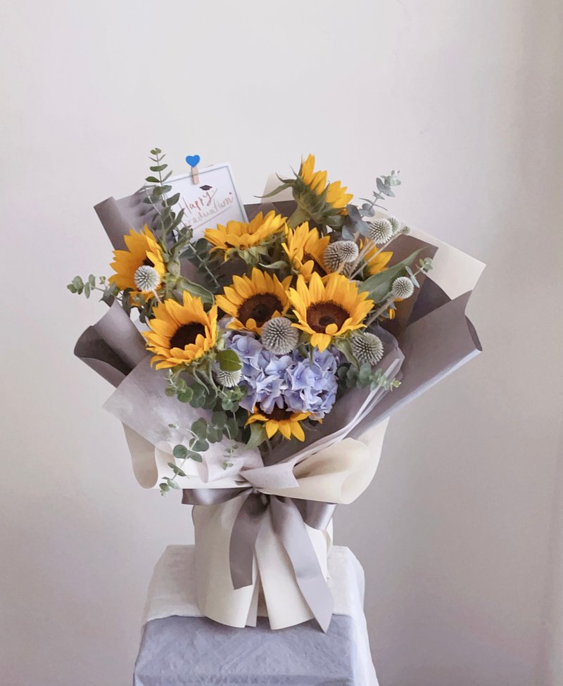 【Flowers】Yellow sunflower and blue hydrangea flower bouquet - อื่นๆ - พืช/ดอกไม้ สีส้ม