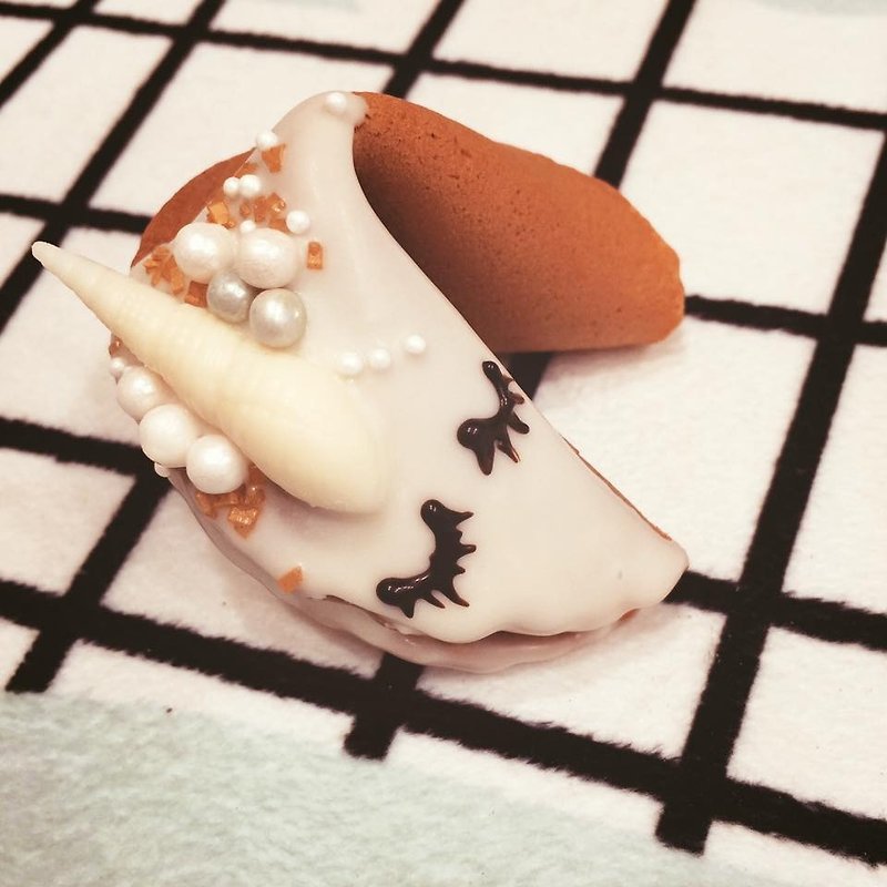 C.Angel Lucky Signature Love Unicorn Lucky Fortune Cookie - Handmade Cookies - Fresh Ingredients 