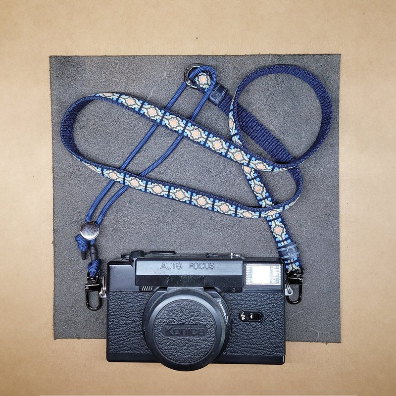 [2024 My Worry-Relief Apartment] Mobile phone lanyard universal strap camera strap detachable - เชือก/สายคล้อง - ไฟเบอร์อื่นๆ สีน้ำเงิน