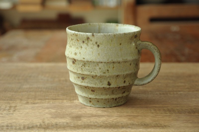 Living Tao. Hand Cup II. - Mugs - Other Materials 