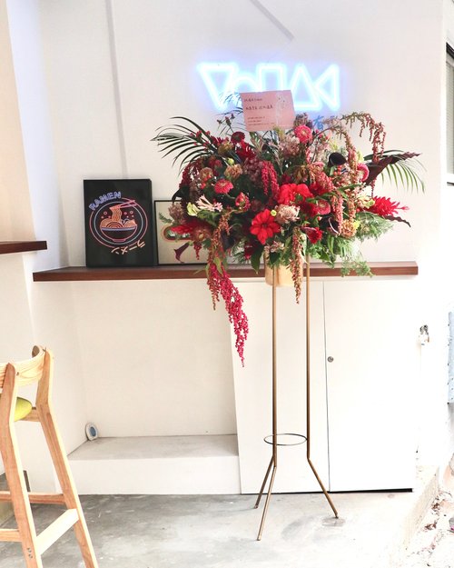醉氏花藝 最優美的高架花籃 祝賀花籃 開幕花籃 可客製色系