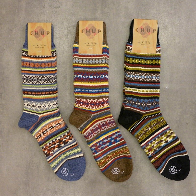 Fairycookies 日本製造 CHUP SOCKS 民族風雪花襪 M號 TABIAT 長襪 - 襪子 - 棉．麻 多色
