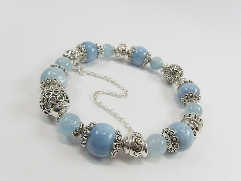 Blue water Delicate - high quality natural aquamarine sterling silver bracelet Hong Kong original design - Bracelets - Gemstone 