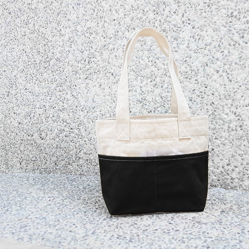 Thick canvas color double-pocket tote (shoulder bag / tote bag) - black - กระเป๋าถือ - ผ้าฝ้าย/ผ้าลินิน สีดำ