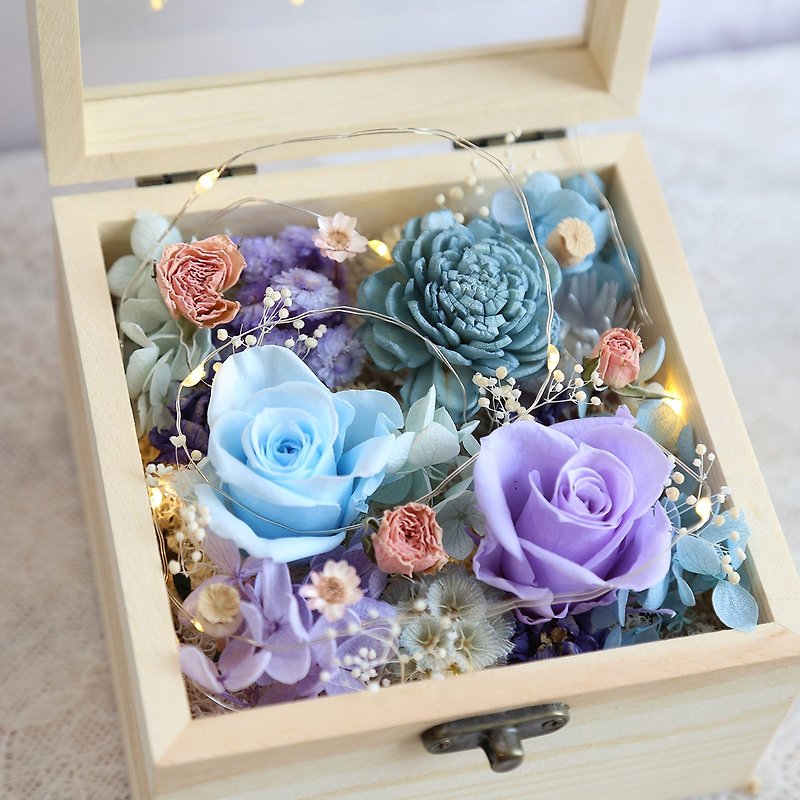 C01/Eternal Flower. Dry Flower/Dry Flower Box/Graduation Season/Valentine's Day/Exchanging Gifts/Gifts - ช่อดอกไม้แห้ง - พืช/ดอกไม้ 