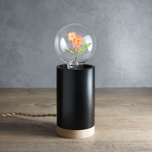 DarkSteve 「演活生命」 圓柱形木制小夜燈 - 含 1 個 玫瑰情人球燈泡 Edison-Style 愛迪生燈泡