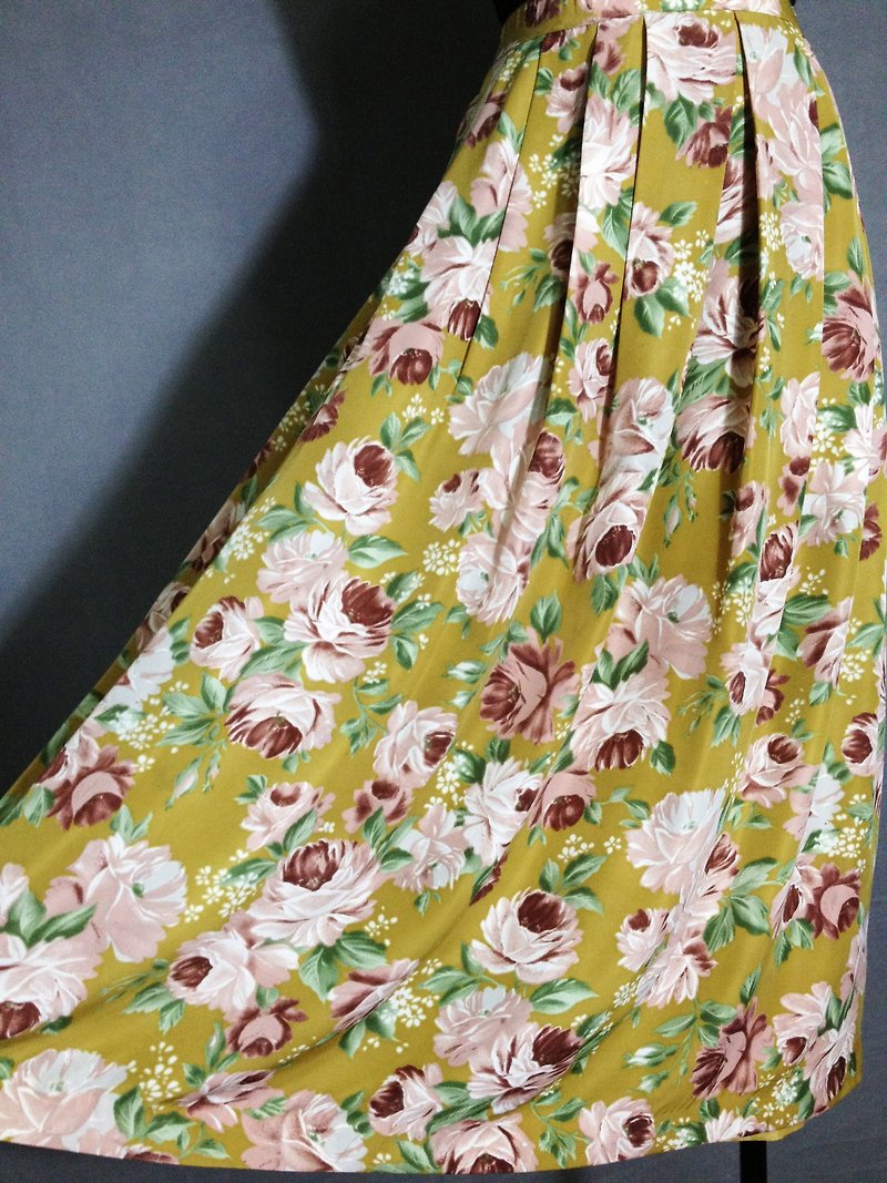 Ping-pong vintage [vintage skirt / Nippon romantic rose vintage dress] abroad back VINTAGE - กระโปรง - วัสดุอื่นๆ หลากหลายสี