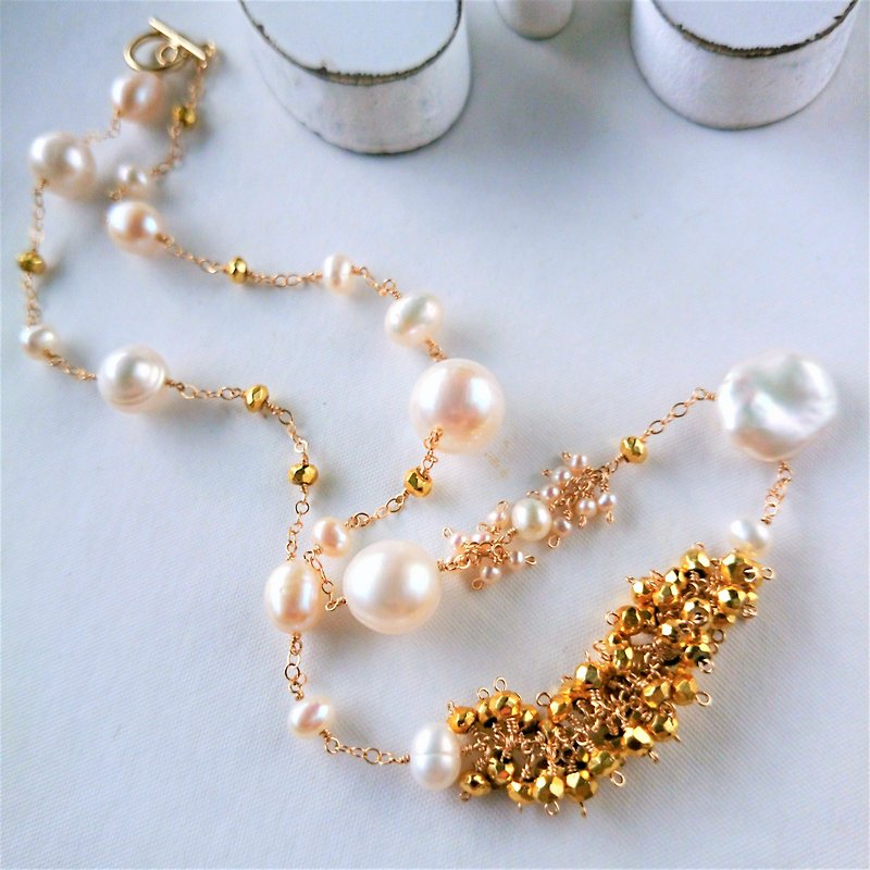 14kgf * Pearl × gold Pyrite station necklace - สร้อยคอ - เครื่องเพชรพลอย สีทอง