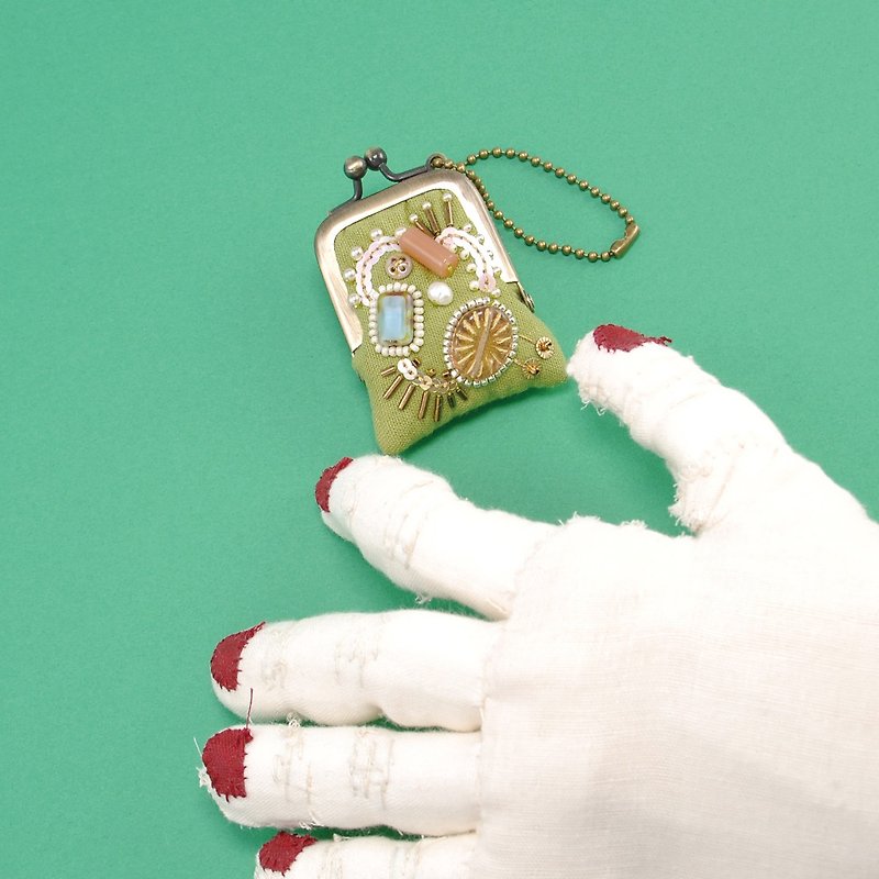 tiny purse for rings and pill,coins,accessories,bag charm purse 11 - กระเป๋าเครื่องสำอาง - พลาสติก สีเขียว