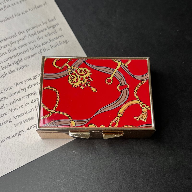 早期紅金絨布小鏡盒 古玩 古物 - 居家收納/收納盒/儲物盒 - 其他金屬 紅色