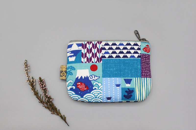 Out of Print - Ping An Xiao Le Bao - Wave Fuji Mountain, double-sided two-color small wallet - Coin Purses - Cotton & Hemp Blue