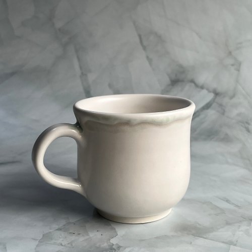 兩顆麻糬陶藝工作室 童心未泯。手工陶瓷馬克杯 茶杯 咖啡杯 母親節禮物